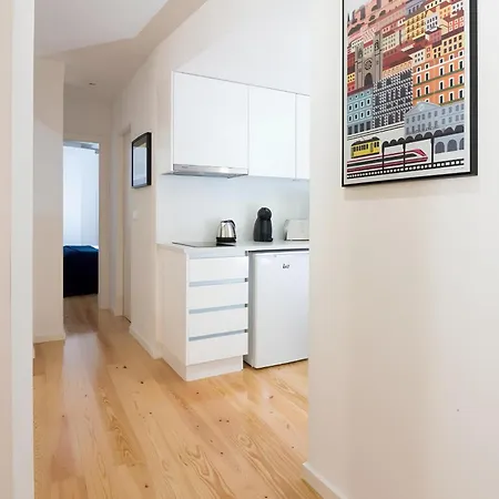 Casa Do Castelo 1- Work Or Relax In The Historic Heart Of Lisbon! ליסבון